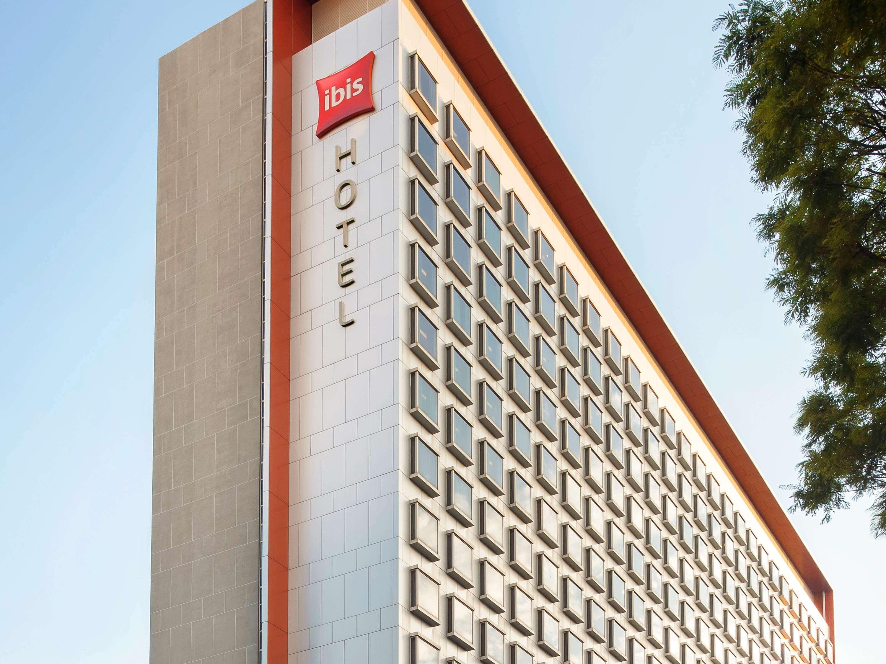 Ibis Singapore On Bencoolen - Newly Renovated Singapura Exterior foto