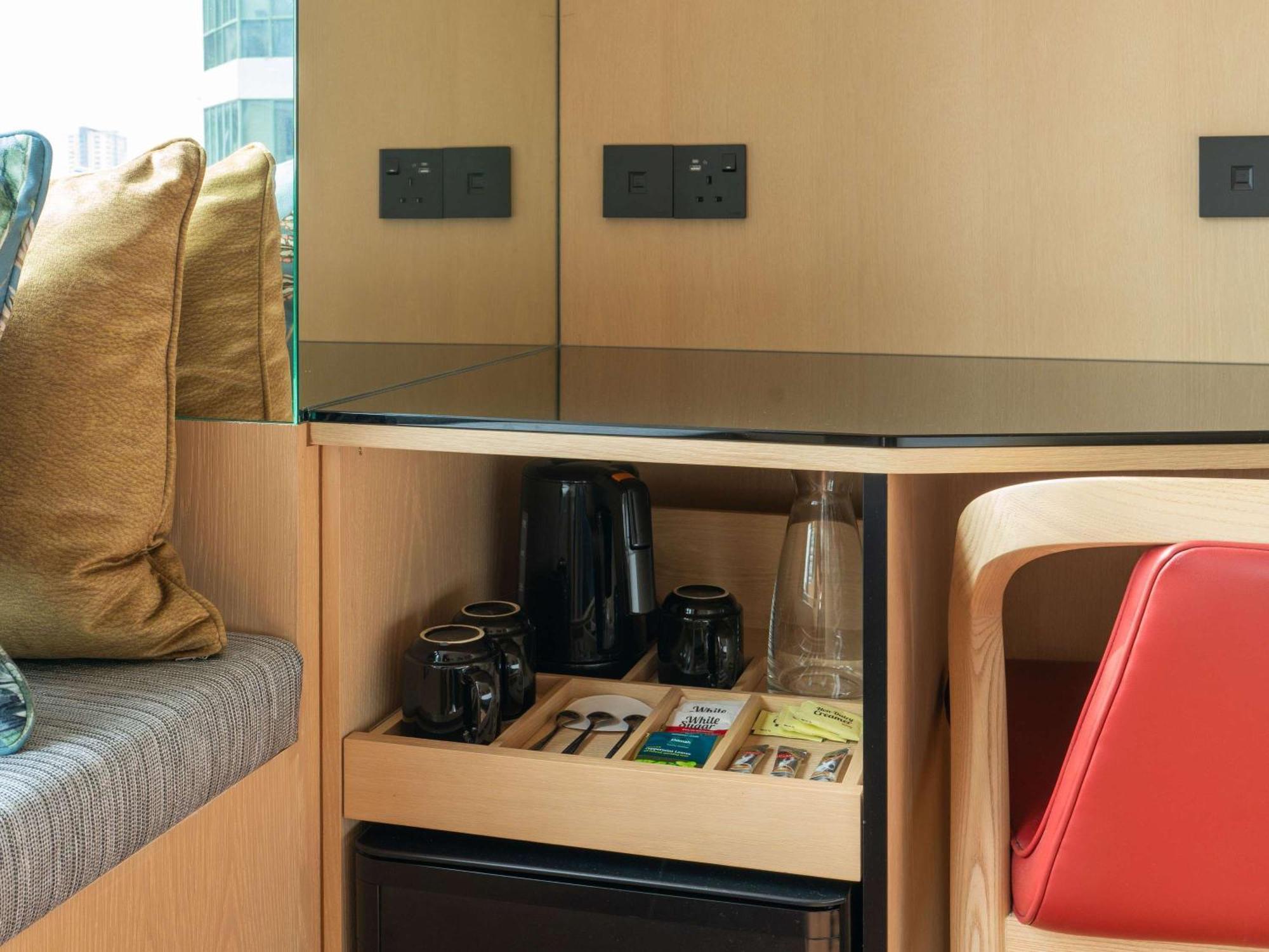Ibis Singapore On Bencoolen - Newly Renovated Singapura Exterior foto
